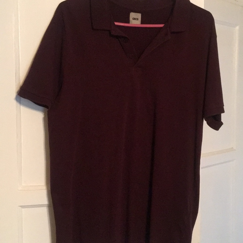 Men’s dress shirt.